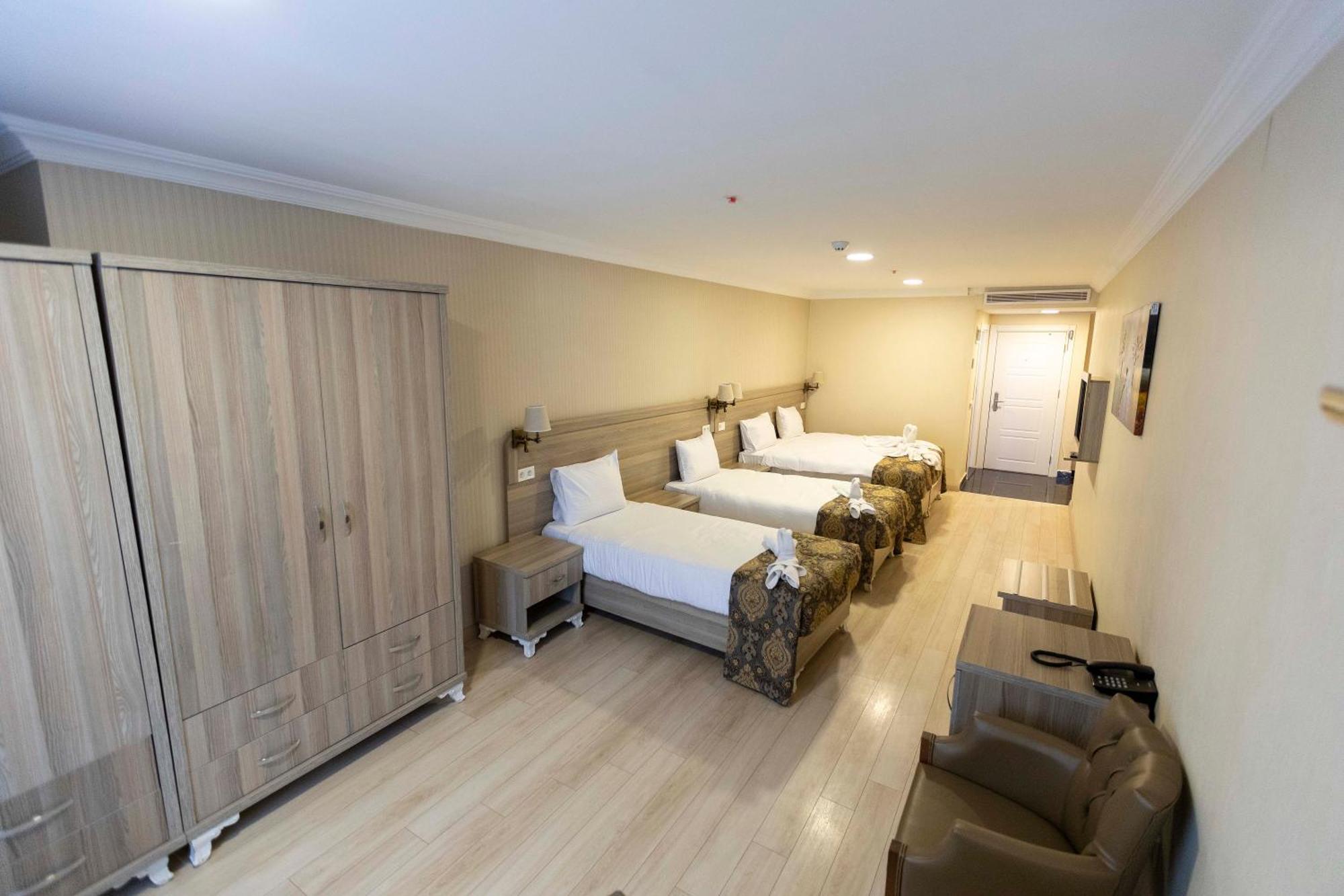 איסטמבול World Point Hotel Besyol מראה חיצוני תמונה